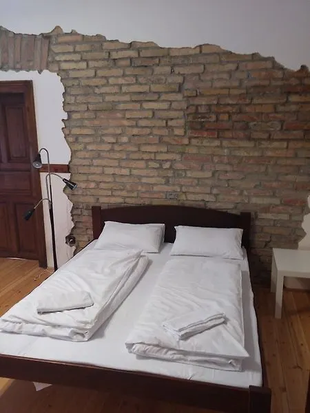 Walking Bed Budapest Hostel